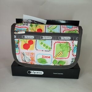 Lesportsac Boxed Travel Cosmetic Bag NWT - plus FREE GIFT